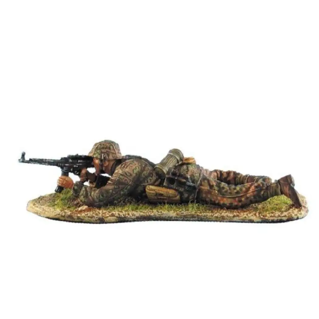 1/35 Resin Model Kit German Soldier Infantryman Shooting Position WW2 Unpainted - Model-Fan-Store