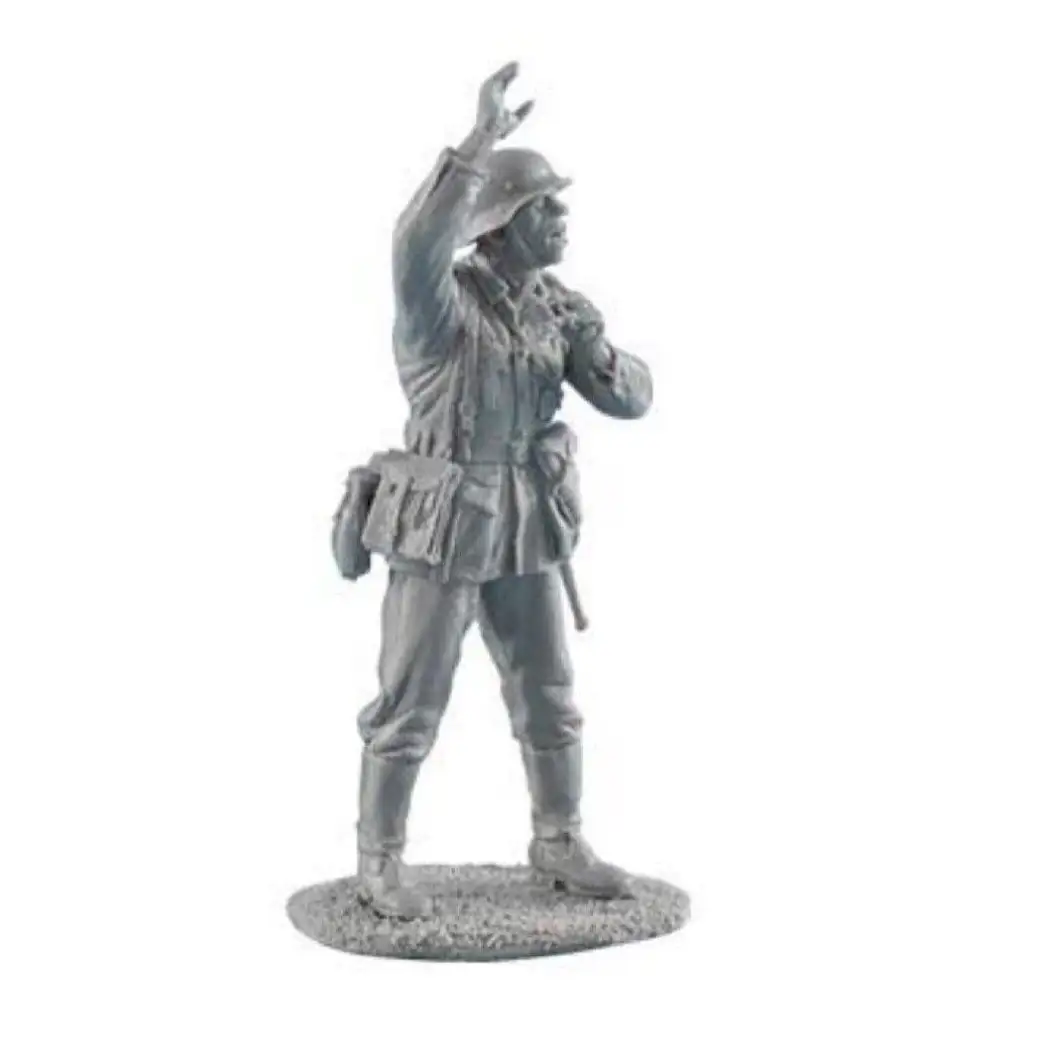 1/35 Resin Model Kit German Soldier Infantryman WW2 Unpainted - Model-Fan-Store