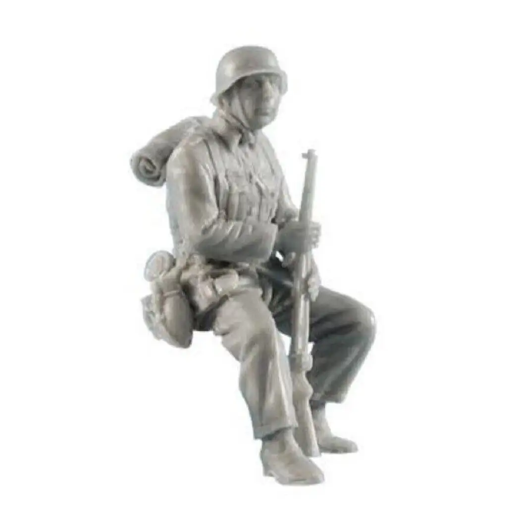 1/35 Resin Model Kit German Soldier Infantryman WW2 Unpainted - Model-Fan-Store