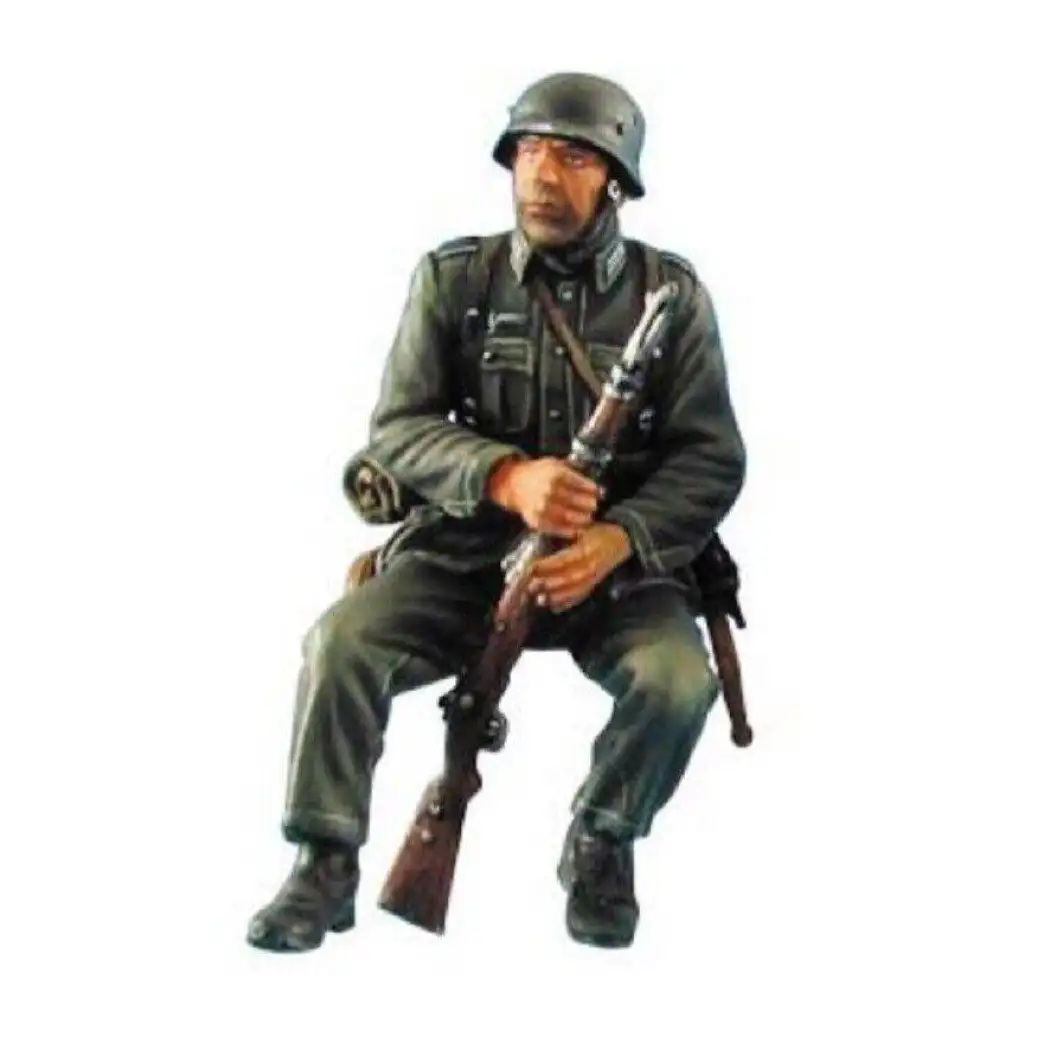 1/35 Resin Model Kit German Soldier Infantryman WW2 Unpainted - Model-Fan-Store