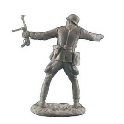 1/35 Resin Model Kit German Soldier Infantryman WW2 Unpainted - Model-Fan-Store