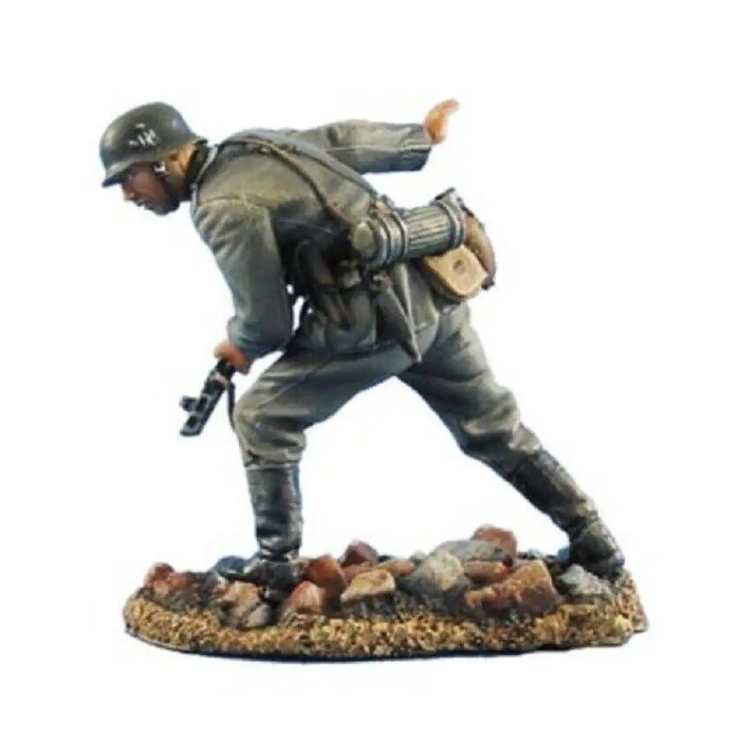 1/35 Resin Model Kit German Soldier Infantryman WW2 Unpainted - Model-Fan-Store