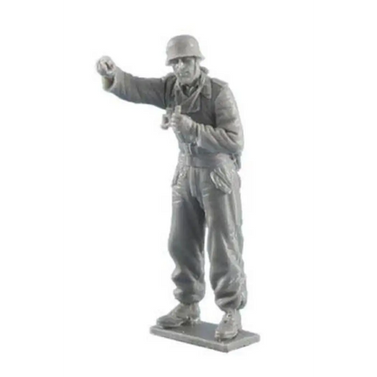 1/35 Resin Model Kit German Soldier Tank Commander WW2 Unpainted - Model-Fan-Store