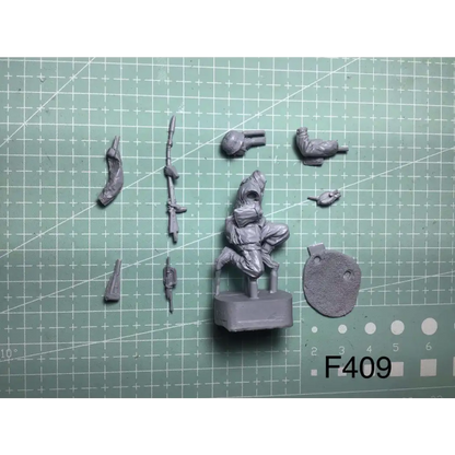 1/35 Resin Model Kit German Soldier Tank Destroyer WW2 Unpainted - Model-Fan-Store