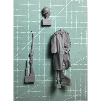 1/35 Resin Model Kit Italian Soldier Infantryman WW1 Unpainted - Model-Fan-Store