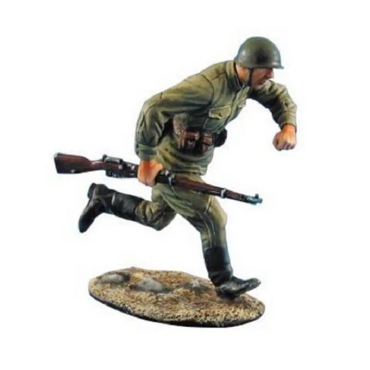 1/35 Resin Model Kit Soviet Soldier Infantryman Rush WW2 Unpainted - Model-Fan-Store