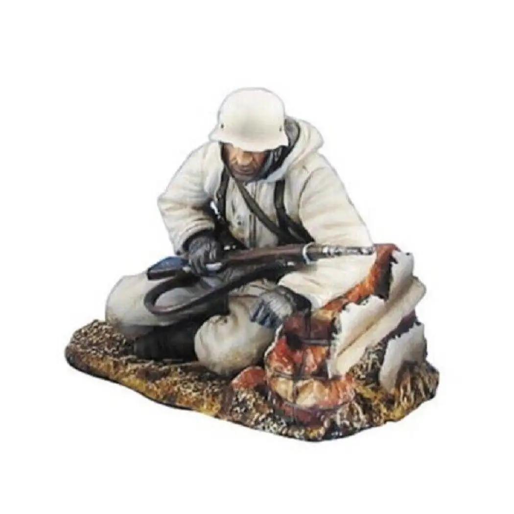 1/35 Resin Model Kit Winter German Soldier Infantryman WW2 Unpainted - Model-Fan-Store