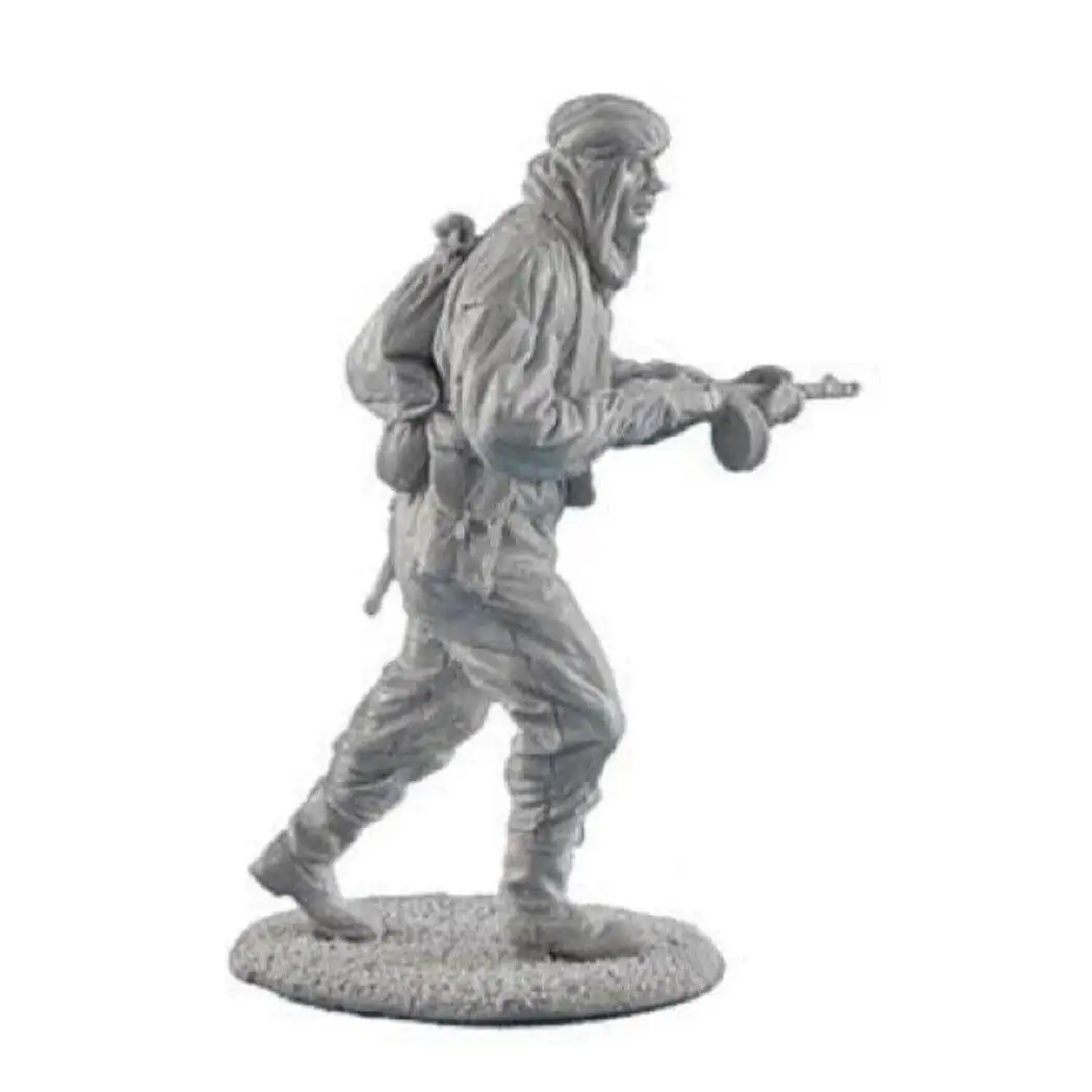 1/35 Resin Model Kit Winter Soviet Soldier Infantryman WW2 Unpainted - Model-Fan-Store