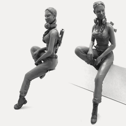 1/16 Resin Model Kit Beautiful Girl Military Soldier Unpainted - Model-Fan-Store