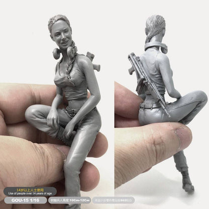 1/16 Resin Model Kit Beautiful Girl Military Soldier Unpainted - Model-Fan-Store