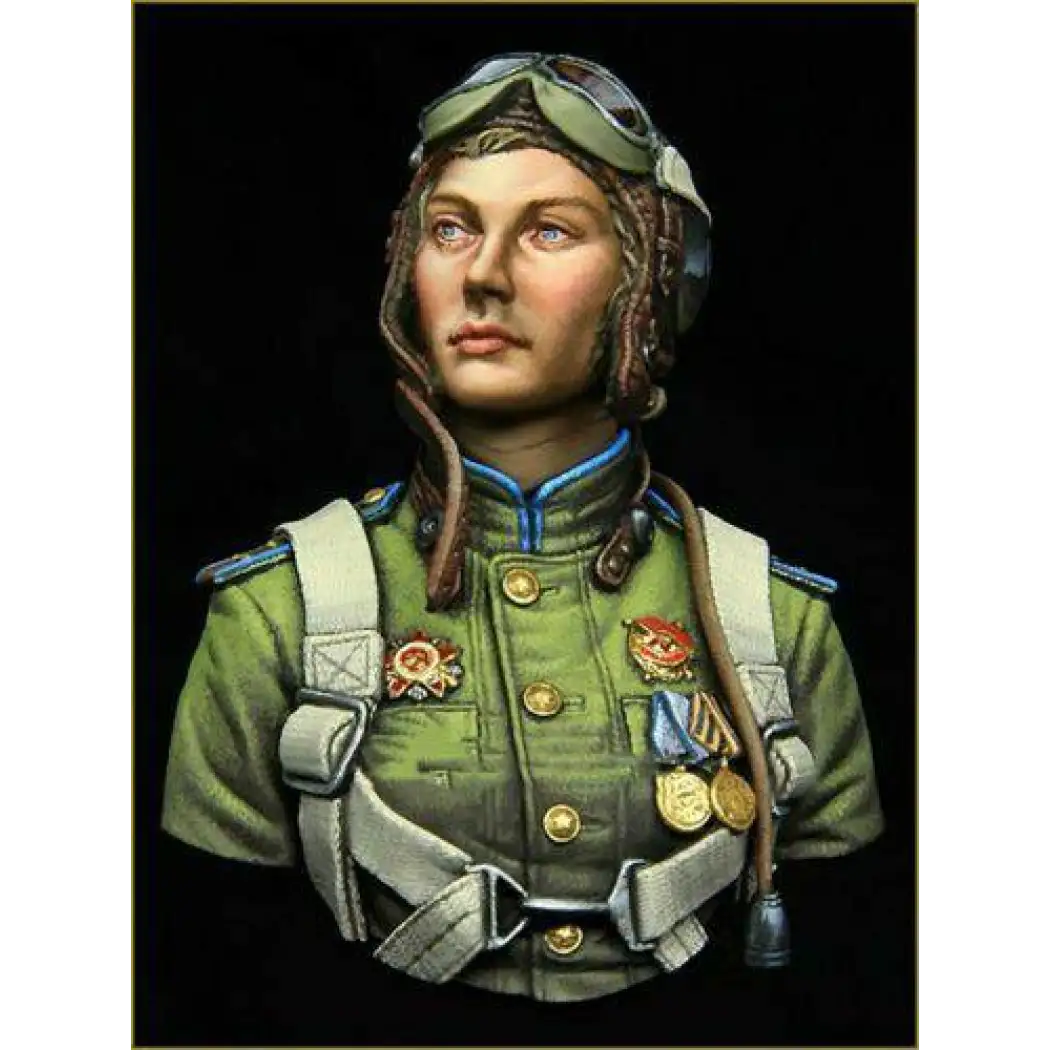 1/10 BUST Resin Model Kit Beautiful Girl Soviet Soldier Pilot WW2 Unpainted - Model-Fan-Store