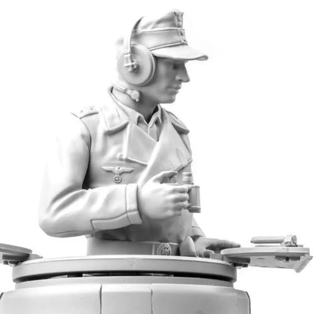 1/16 Resin Model Kit German Tank Commander WW2 Unpainted - Model-Fan-Store