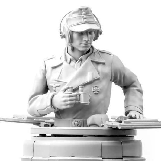 1/16 Resin Model Kit German Tank Commander WW2 Unpainted - Model-Fan-Store