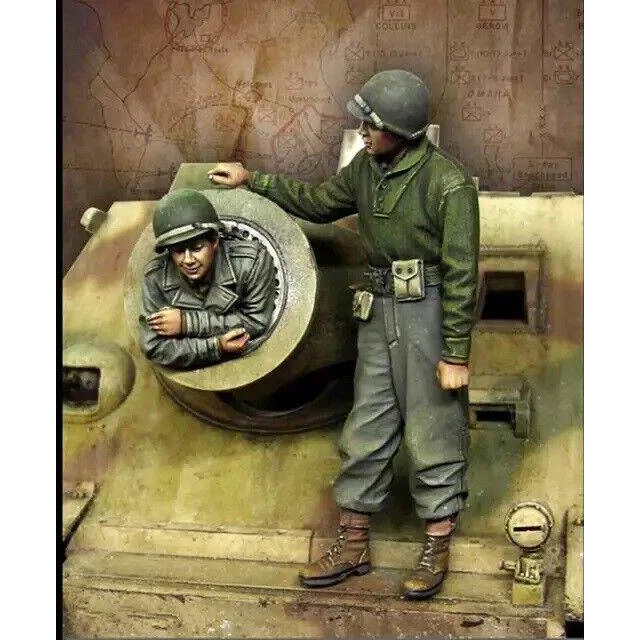 1/35 2pcs Resin Model Kit US Army Soldiers Tank Crew no tank WW2 Unpainted - Model-Fan-Store