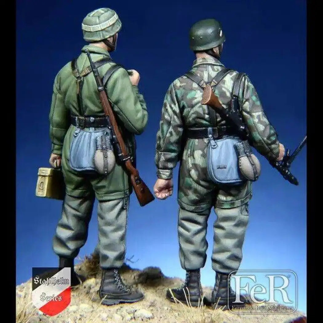 1/35 Resin Model Kit German Soldiers Paratroopers WW2 Unpainted - Model-Fan-Store